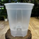 Doniczka oddychająca samonawadniająca mleczna 18cm