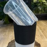 Osłonka na doniczkę oddychającą w rozmiarze 12 cm/ czarna/ przezroczysty dół