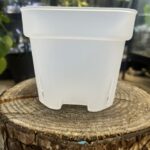 Doniczka Kwadratowa 12 cm / mleczna – System Napowietrzania